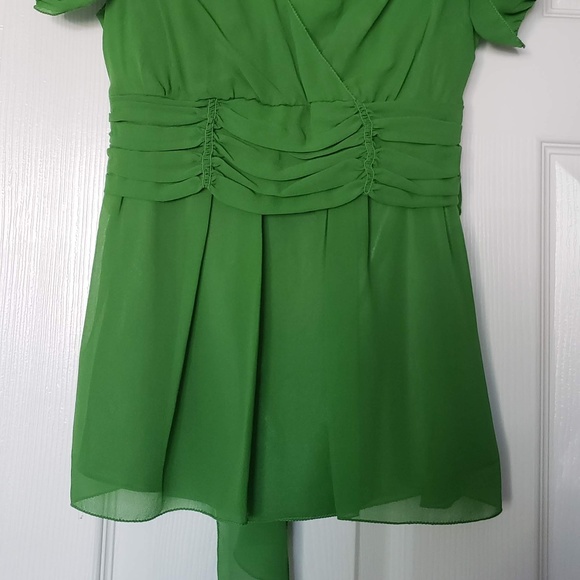 Like New Studio M Blouse - Available for local pickup in Vancouver, WA - Picture 2 of 4
